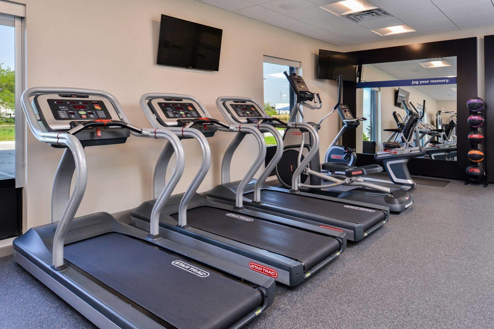 Hampton Inn By Hilton Omaha Airport, Ia Carter Lake Екстер'єр фото